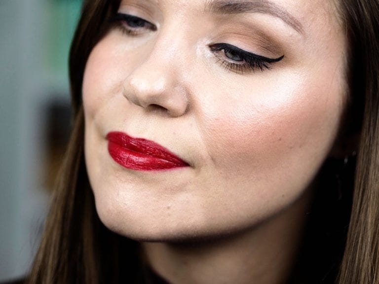 Christmas Party Makeup Inspiration | Natural and Organic Makeup